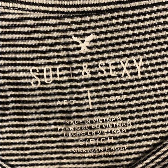 american eagle tee - Picture 2 of 2